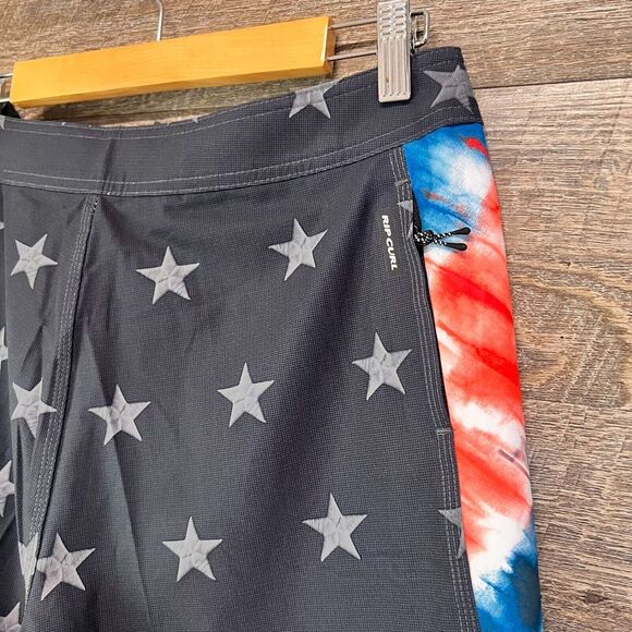 Men's Rip Curl Mirage Freebird Mid Length Patriotic Flag Boardshorts Size 29 NWT - Picture 8 of 14